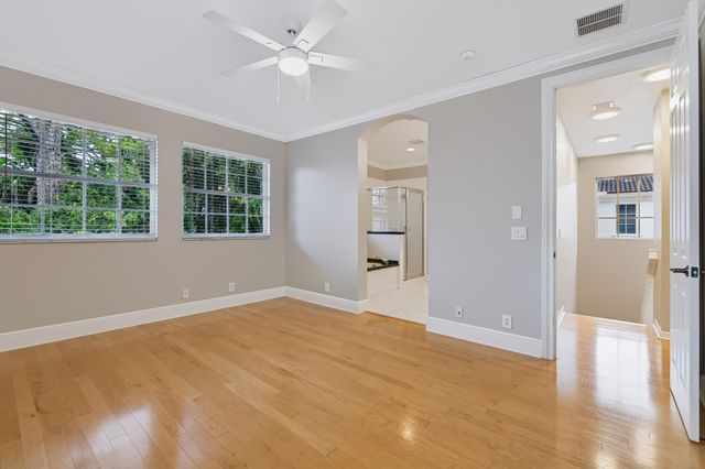 379 Columbus Street, Palm Beach Gardens, FL 33410
