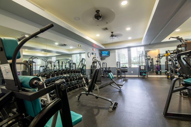 379 Columbus Street, Palm Beach Gardens, FL 33410