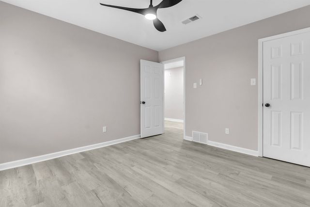 4427 LOGAN'S PATH RD, Memphis, TN 38053