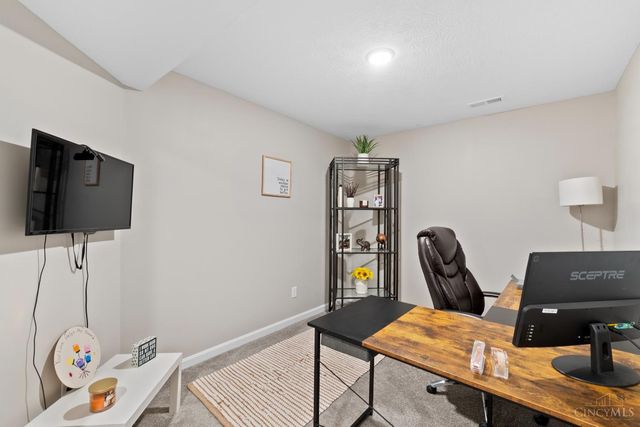 2857 Pine Leaf Court, Hamilton, OH 45013