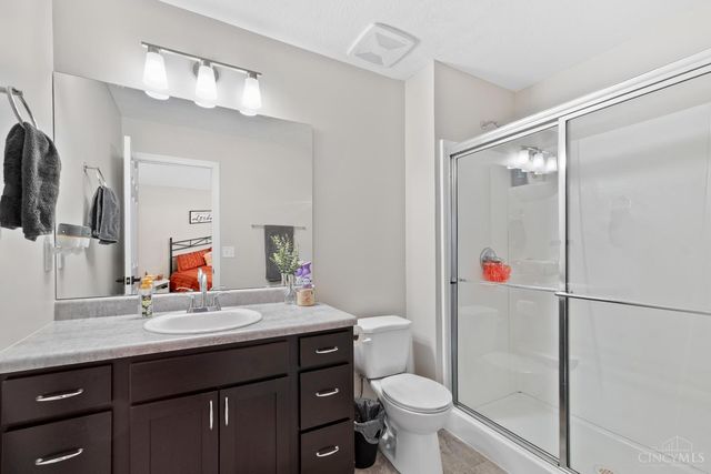 2857 Pine Leaf Court, Hamilton, OH 45013