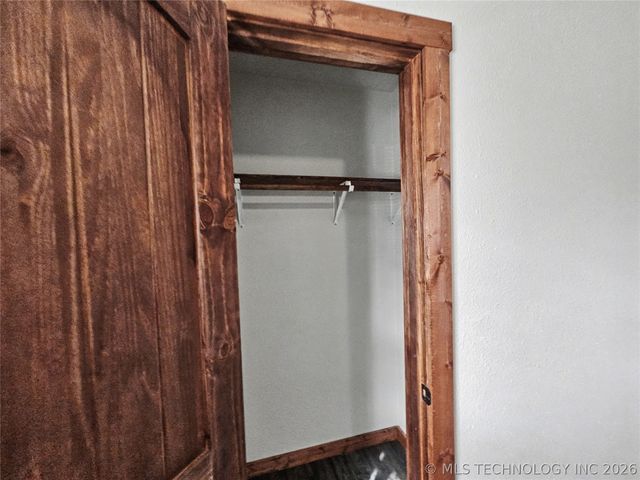 1403 N 6th Street, Stilwell, OK 74960