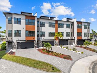 774 GRAN KAYMEN WAY, Apollo Beach, FL 33572