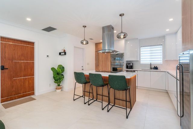 616 NE 16th Terrace, Fort Lauderdale, FL 33304