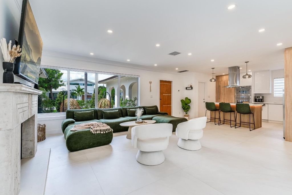 616 NE 16th Terrace, Fort Lauderdale, FL 33304