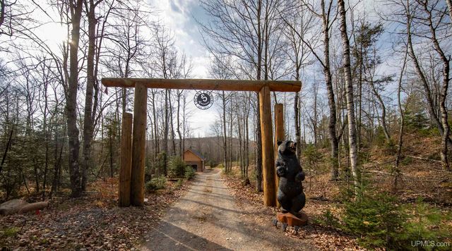 379 Sheltrow Road, Crystal Falls, MI 49920