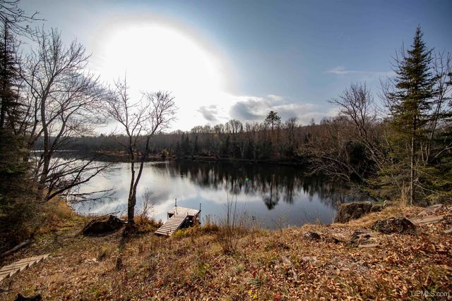 379 Sheltrow Road, Crystal Falls, MI 49920