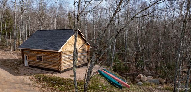 379 Sheltrow Road, Crystal Falls, MI 49920