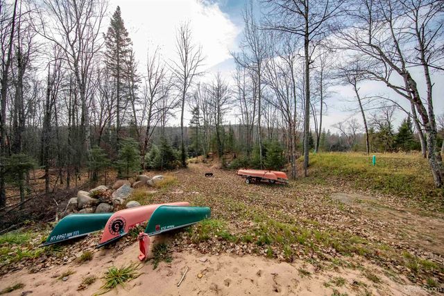 379 Sheltrow Road, Crystal Falls, MI 49920