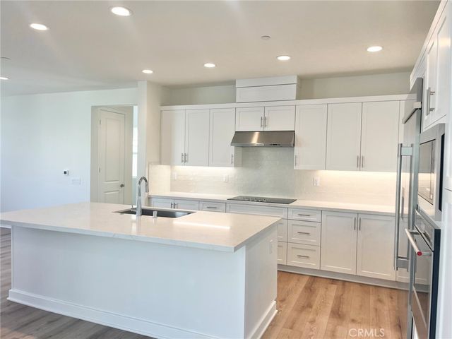 10765 Citrus Drive, Ventura, CA 93004