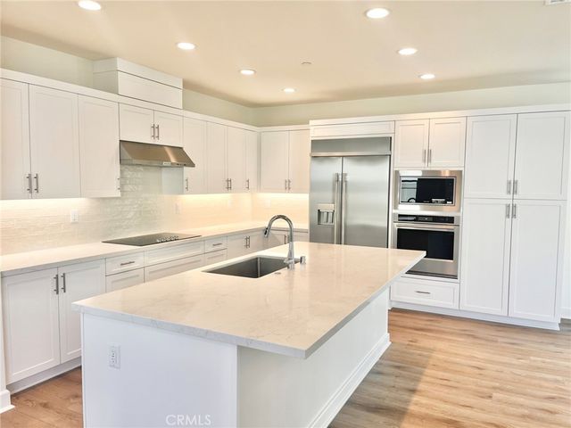 10765 Citrus Drive, Ventura, CA 93004