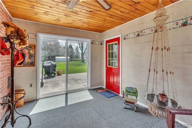 3878 Lockport Road, Wheatfield, NY 14132
