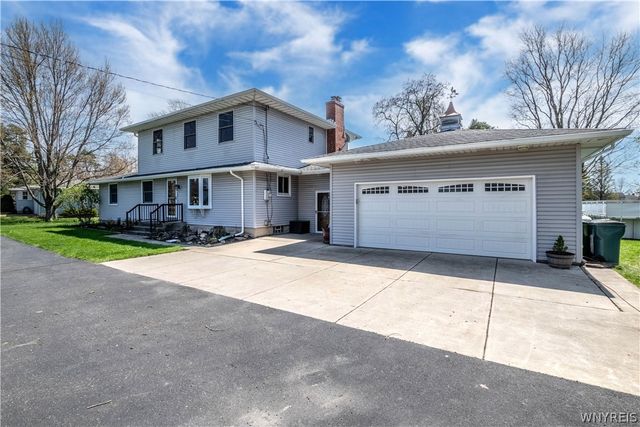 3878 Lockport Road, Wheatfield, NY 14132