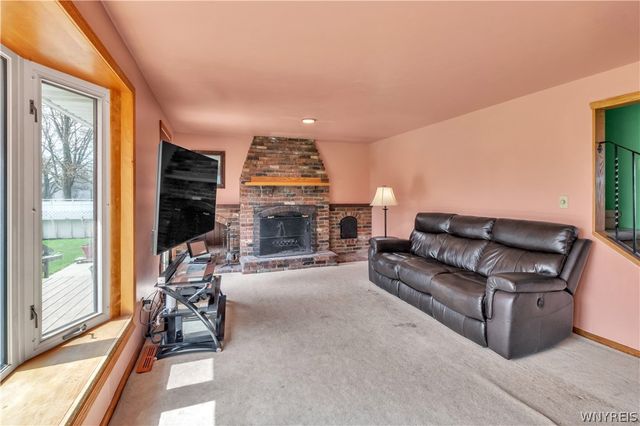 3878 Lockport Road, Wheatfield, NY 14132