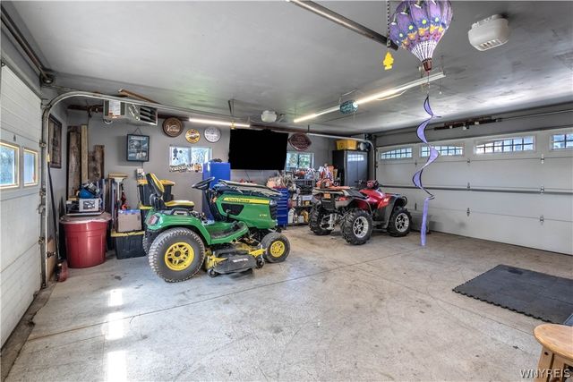 3878 Lockport Road, Wheatfield, NY 14132