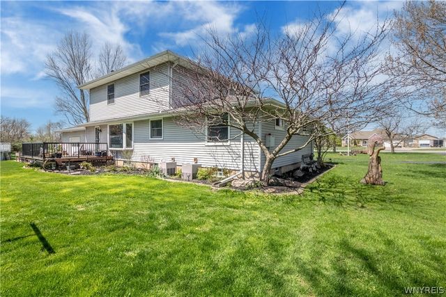 3878 Lockport Road, Wheatfield, NY 14132