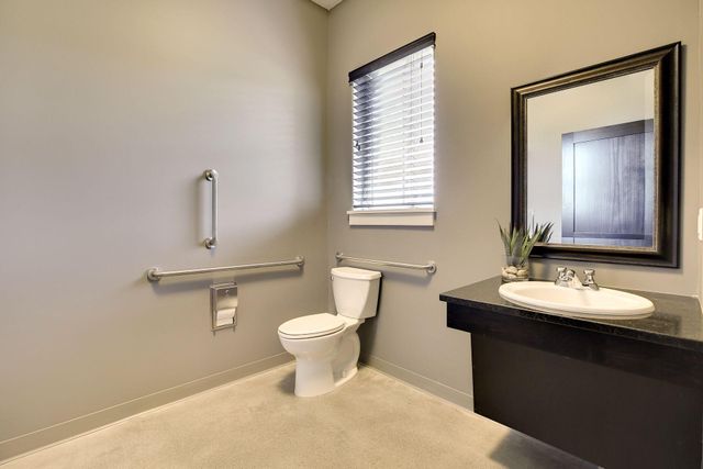 34 Rapp Farm Boulevard, North Oaks, MN 55127