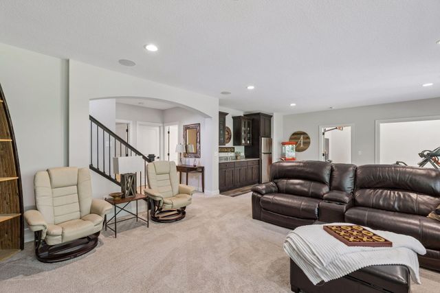 34 Rapp Farm Boulevard, North Oaks, MN 55127