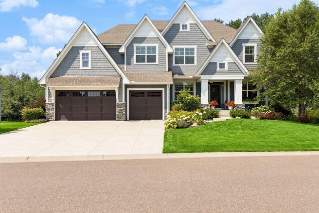 34 Rapp Farm Boulevard, North Oaks, MN 55127