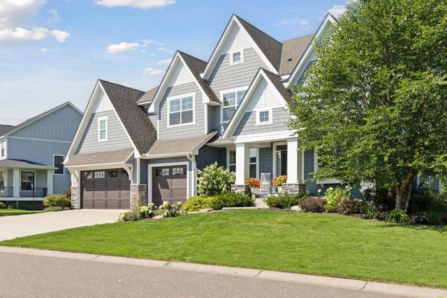 34 Rapp Farm Boulevard, North Oaks, MN 55127