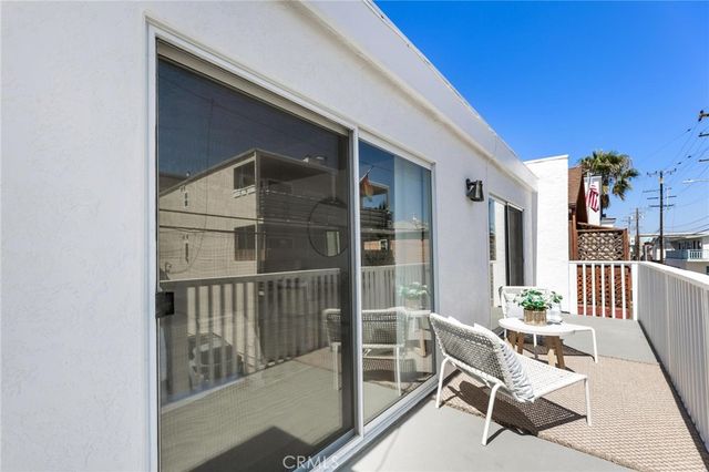 732 Hermosa Avenue, Hermosa Beach, CA 90254