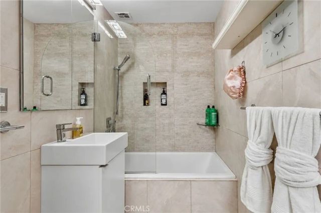 100 Atlantic 1103, Long Beach, CA 90802