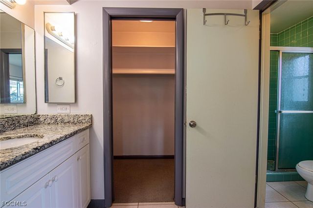 2112 Cornwallis PKWY, Cape Coral, FL 33904