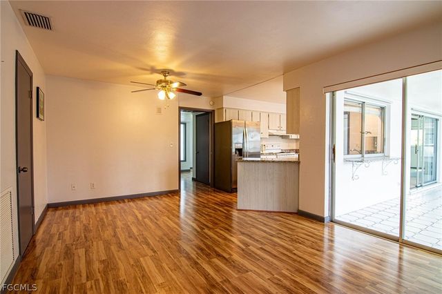 2112 Cornwallis PKWY, Cape Coral, FL 33904