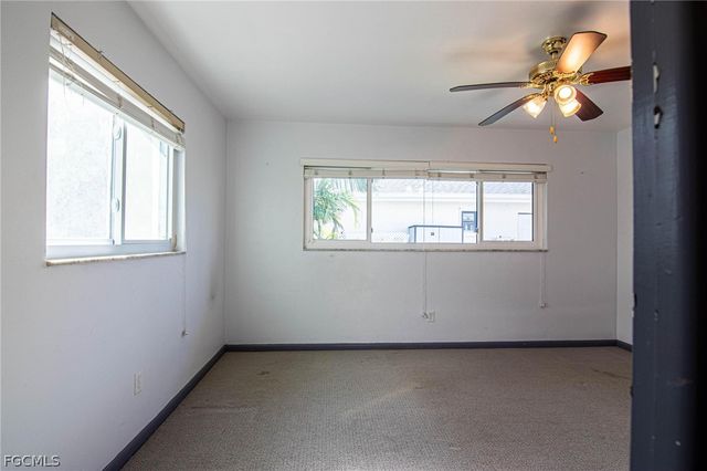 2112 Cornwallis PKWY, Cape Coral, FL 33904