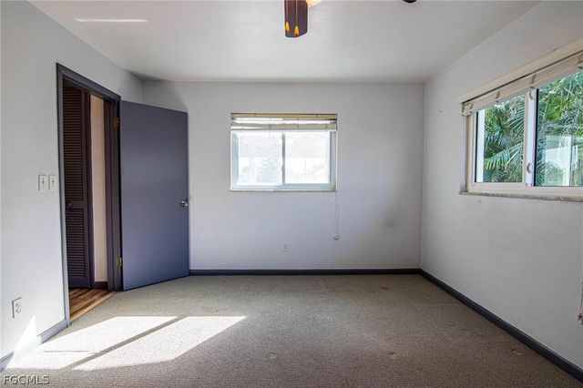 2112 Cornwallis PKWY, Cape Coral, FL 33904