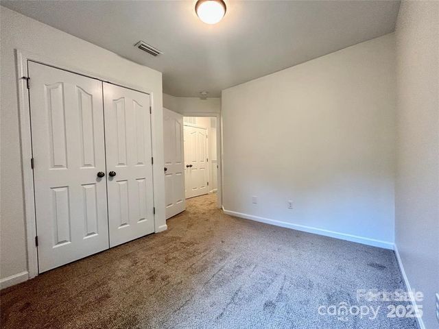 6207 Thompson Brook Lane, Charlotte, NC 28212