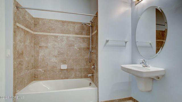 103 Becket Way, Morganville, NJ 07751