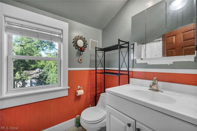 10410 Baltic Road, Cleveland, OH 44102