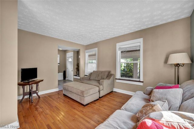 10410 Baltic Road, Cleveland, OH 44102