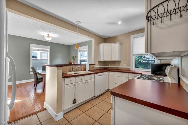 10410 Baltic Road, Cleveland, OH 44102