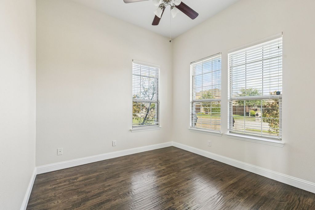 4813 Parkplace Drive, Denton, TX 76226 — photo 3