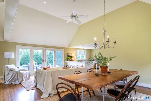 20 Jewel Street, Cornwall, CT 06753