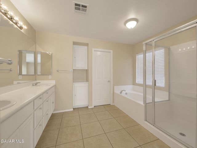 3700 W Parkridge Lane, Palmdale, CA 93551