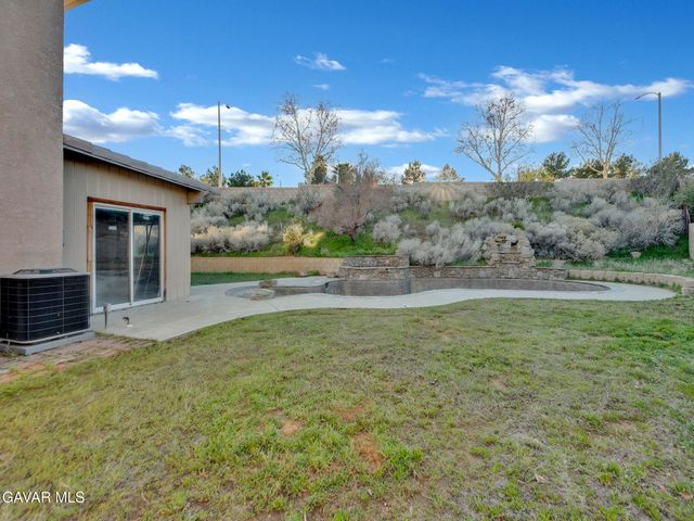 3700 W Parkridge Lane, Palmdale, CA 93551