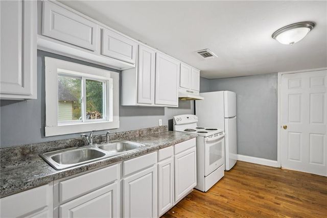5160 Avery Street SW, Covington, GA 30014