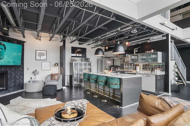 111 N Main Street 306, Royal Oak, MI 48067
