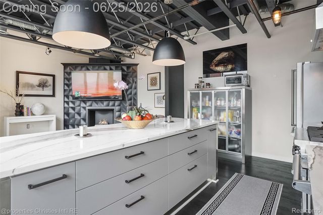 111 N Main Street 306, Royal Oak, MI 48067