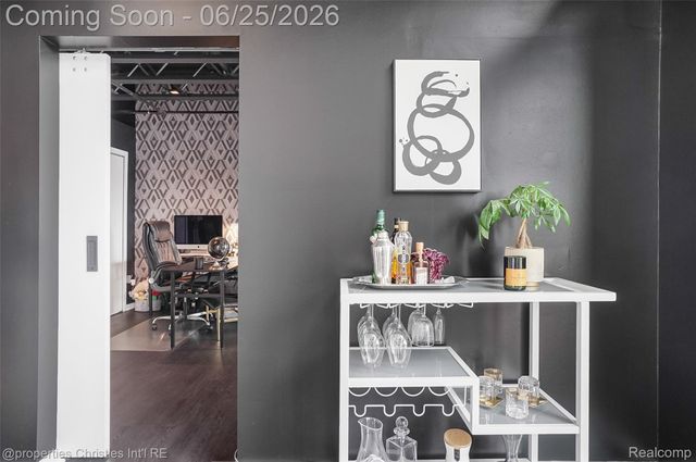 111 N Main Street 306, Royal Oak, MI 48067