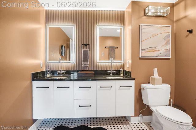 111 N Main Street 306, Royal Oak, MI 48067