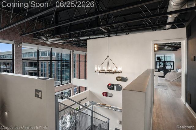 111 N Main Street 306, Royal Oak, MI 48067