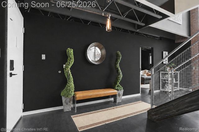 111 N Main Street 306, Royal Oak, MI 48067