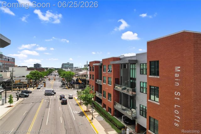 111 N Main Street 306, Royal Oak, MI 48067