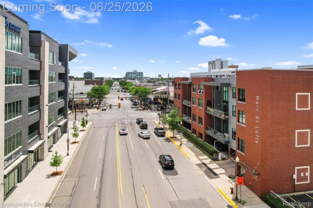 111 N Main Street 306, Royal Oak, MI 48067