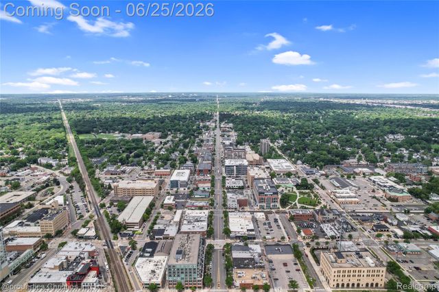 111 N Main Street 306, Royal Oak, MI 48067