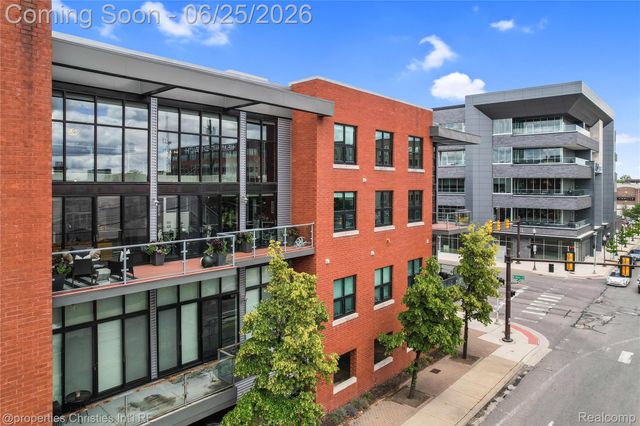 111 N Main Street 306, Royal Oak, MI 48067